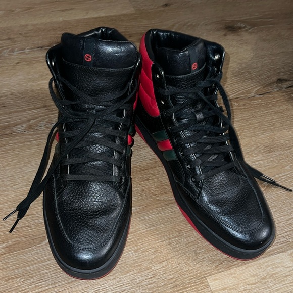 Gucci Black & red leather contrast padded high-top sneakers - Picture 1 of 5